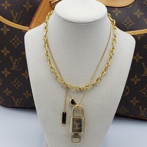 Authentic Louis Vuitton Padlock w/Unbranded Stainless Steel Gold Plated Chain